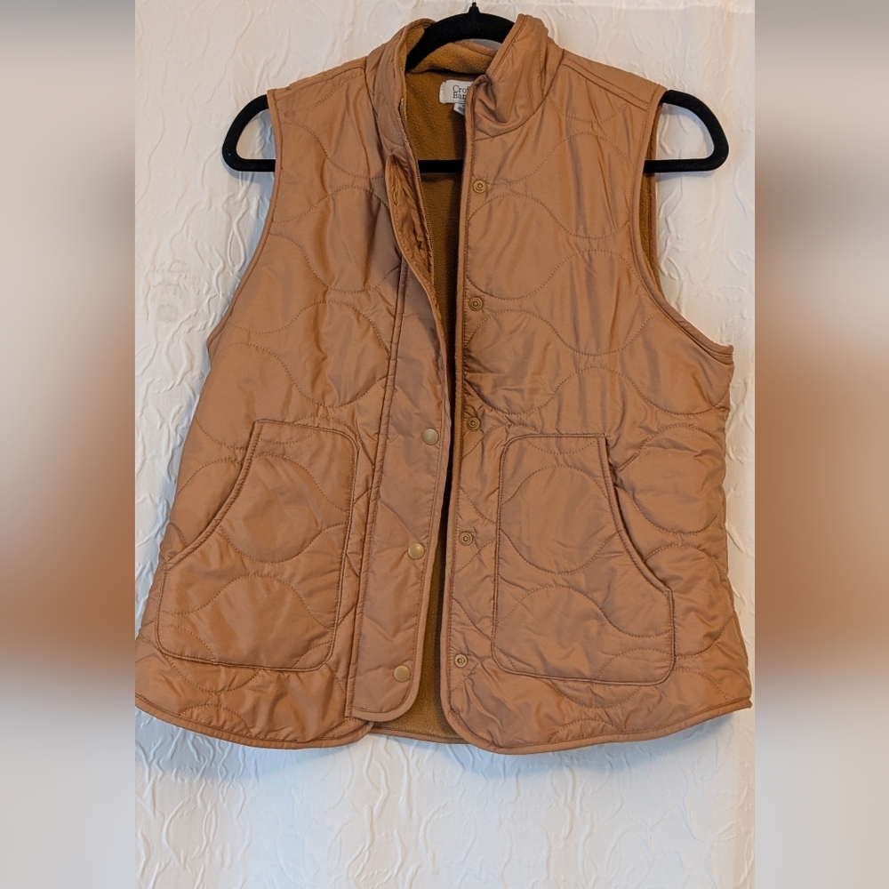 Women's Tan Quilted Vest